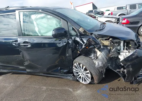 2019 Toyota Sienna Xle 8 Passenger from USA, damaged, VIN 5TDYZ3DC4KS981481